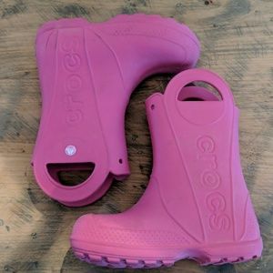 Little girls size J1 pink pull on Croc Boots